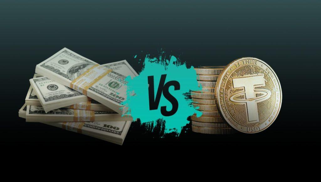 مقایسه بسته های اسکناس دلار با سکه های تتر در دو طرف تصویر